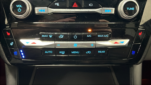 Used 2022 Agate Black Metallic Ford ST image 18