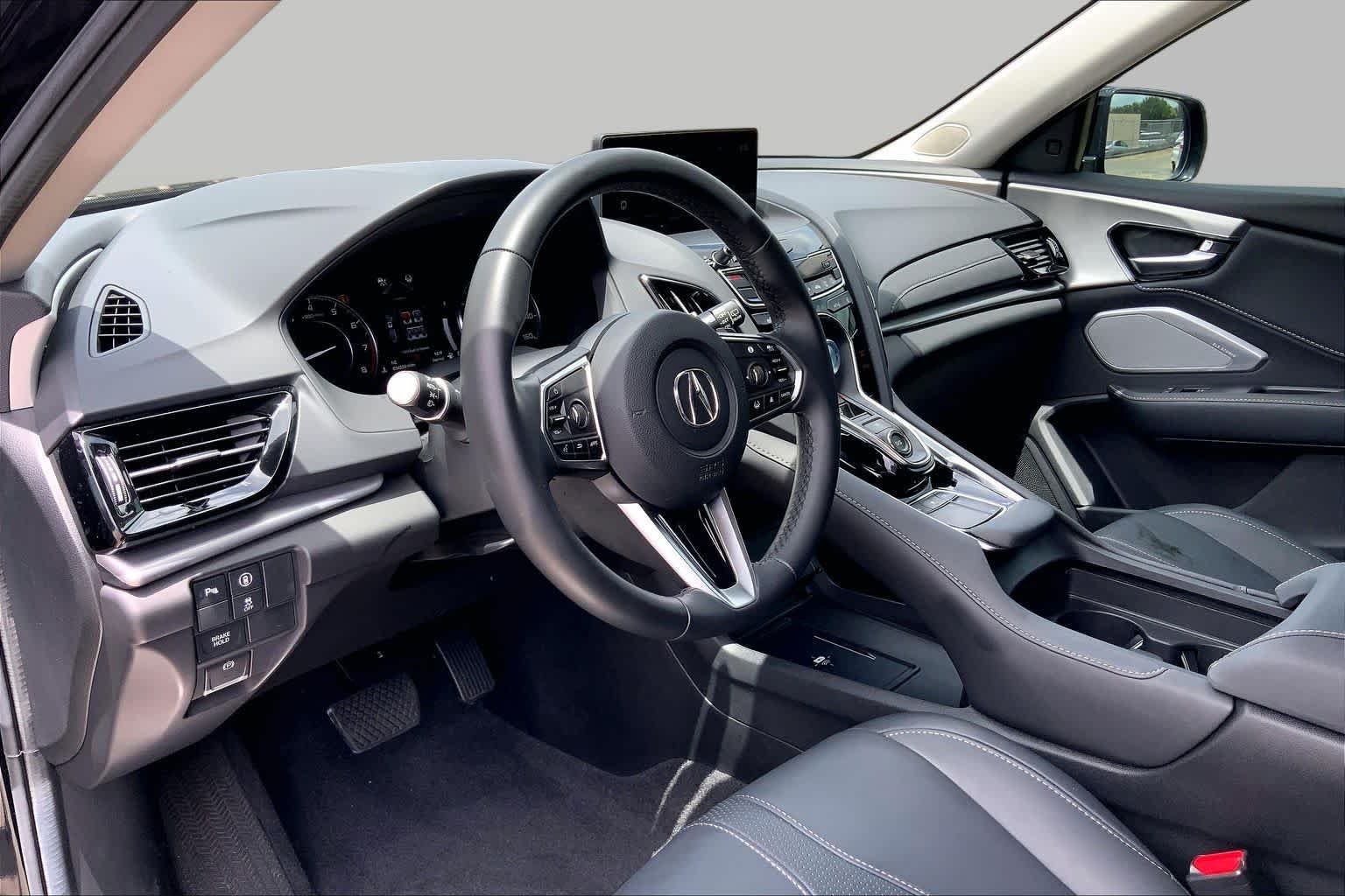 Used 2024 Majestic Black Pearl Acura w/Technology Package image 17