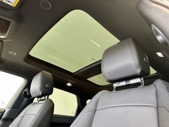 2026 Land Rover Range Rover Evoque S - Photo 11