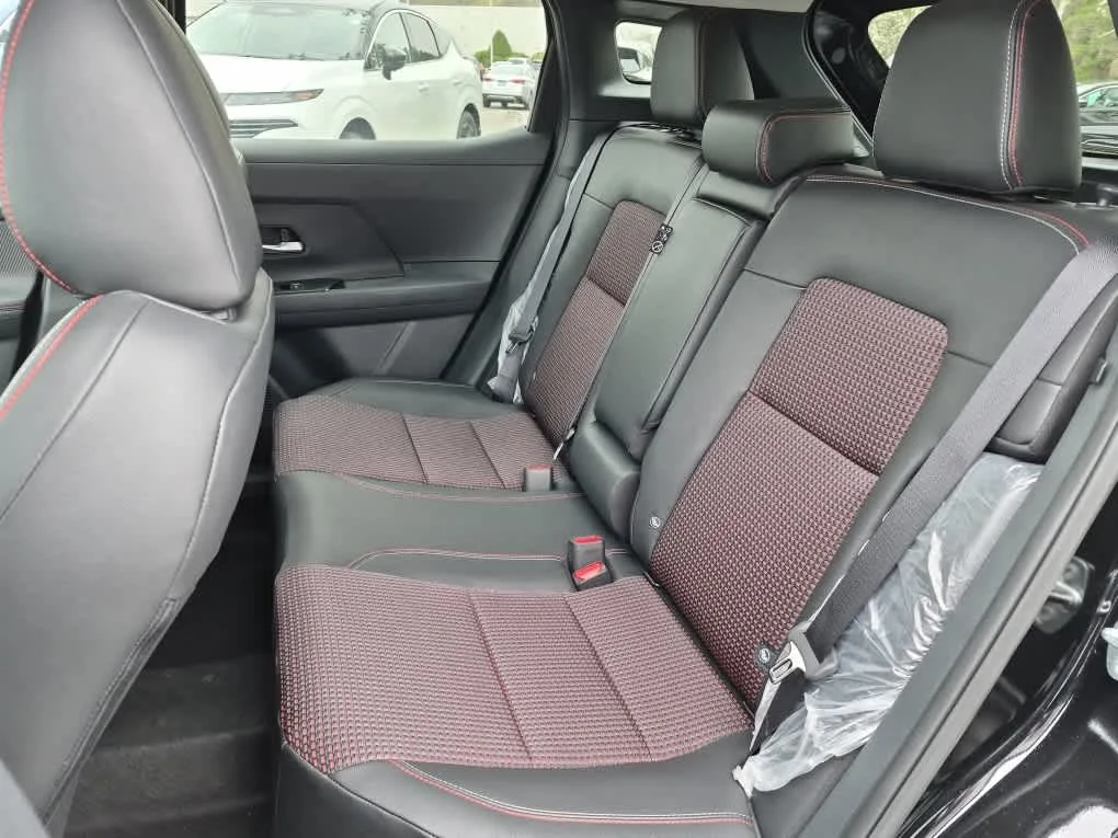 2026 Nissan KICKS SR AWD - Photo 7
