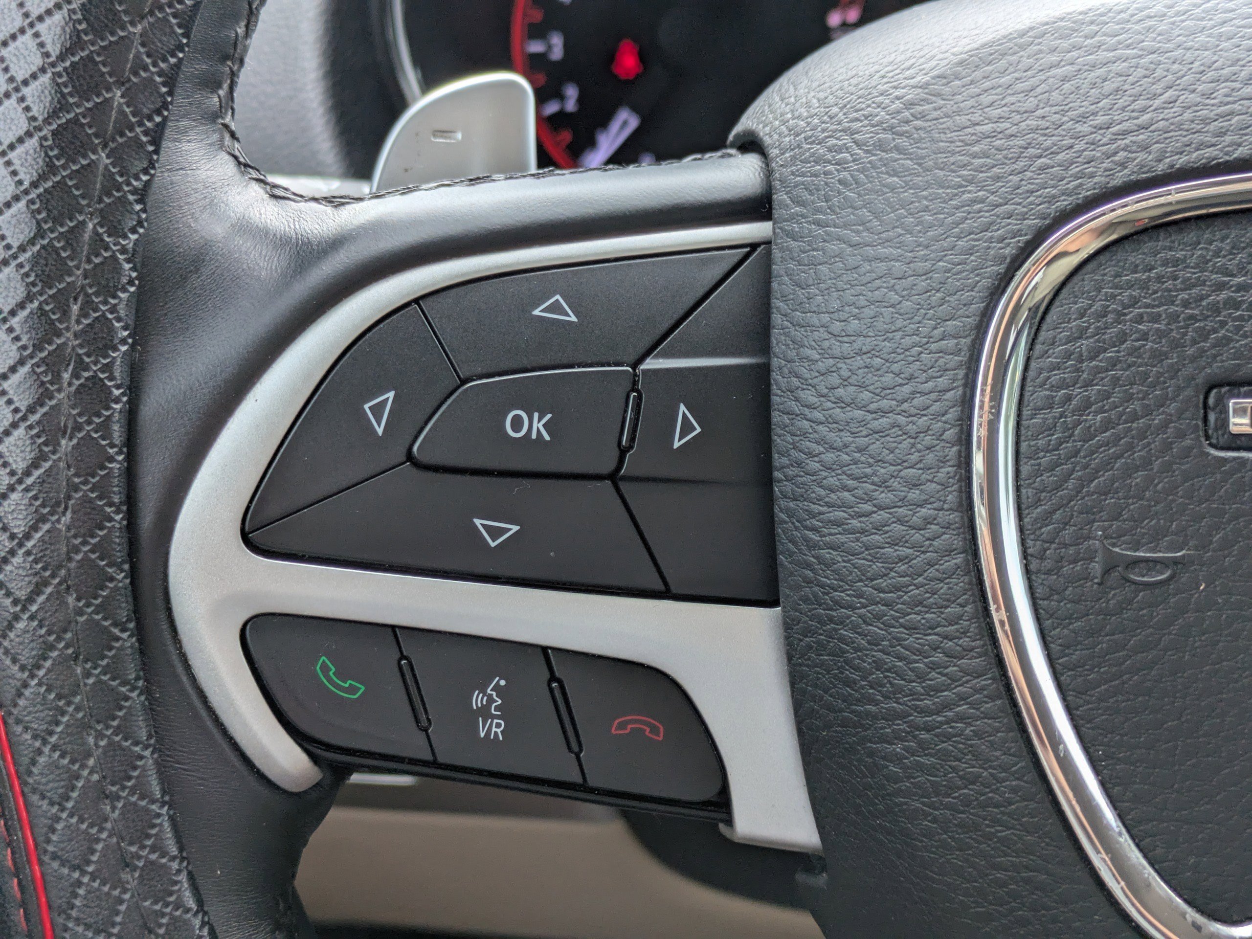Used 2015 Deep Cherry Red Crystal Pearlcoat Dodge SXT image 20