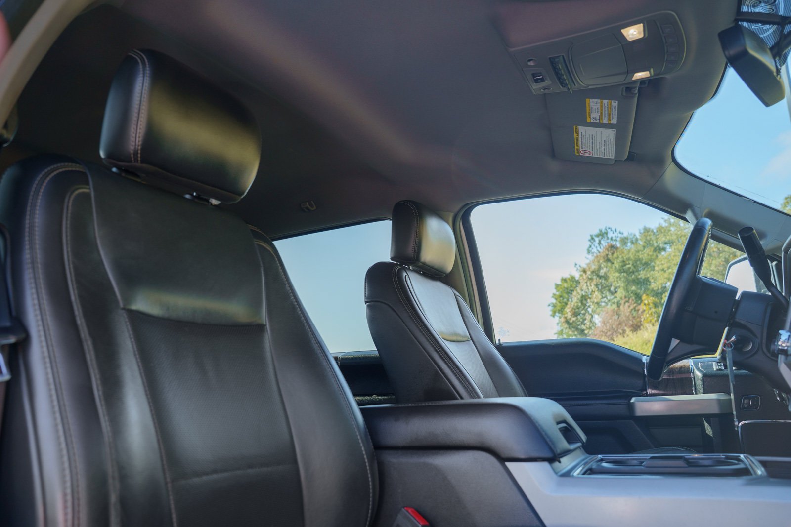 Certified Used 2019 White Ford Lariat image 16