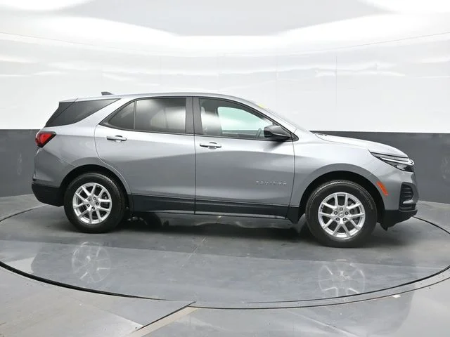 Used 2024 Gray Chevrolet LS image 8