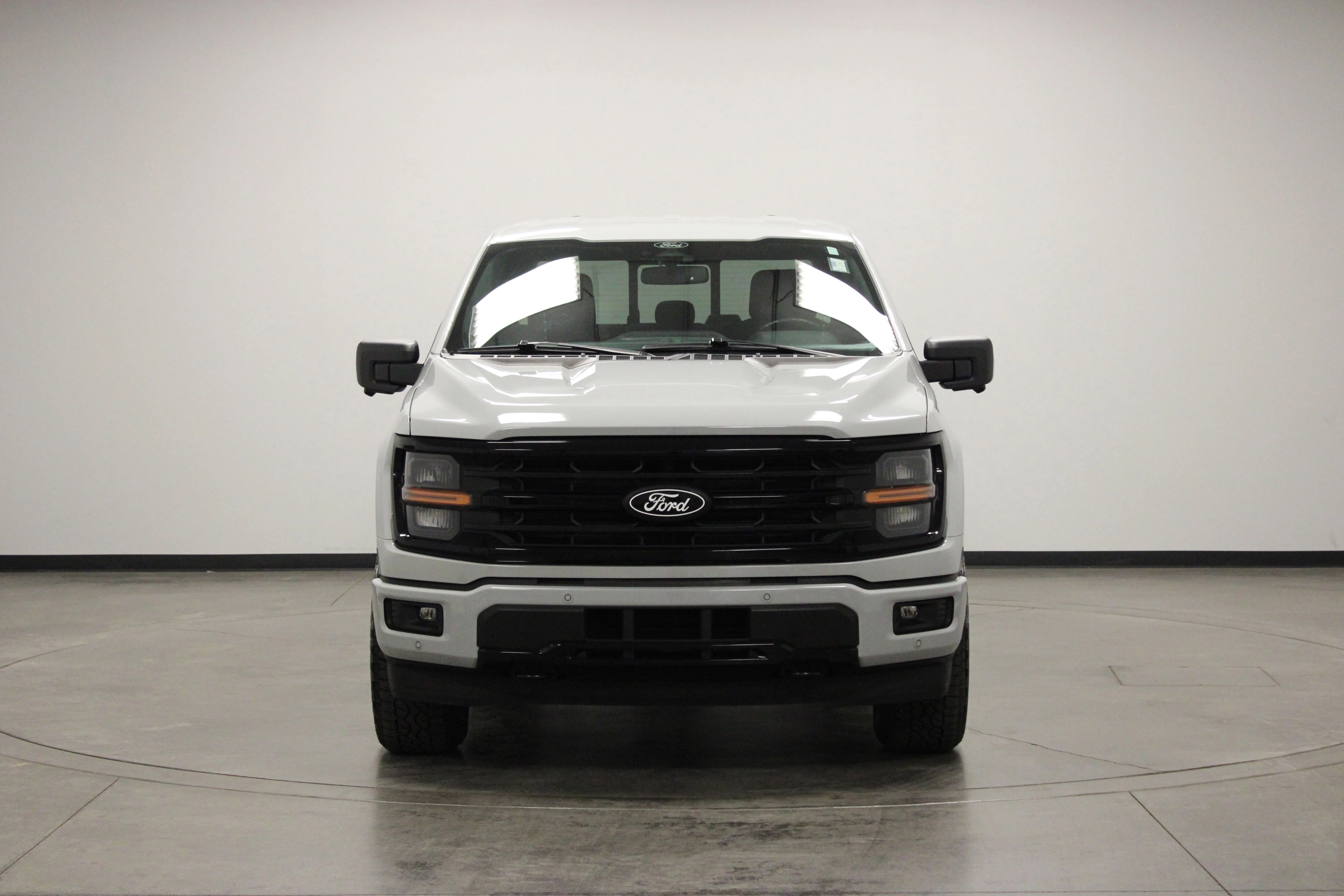 Used 2024 Avalanche Ford XLT image 3