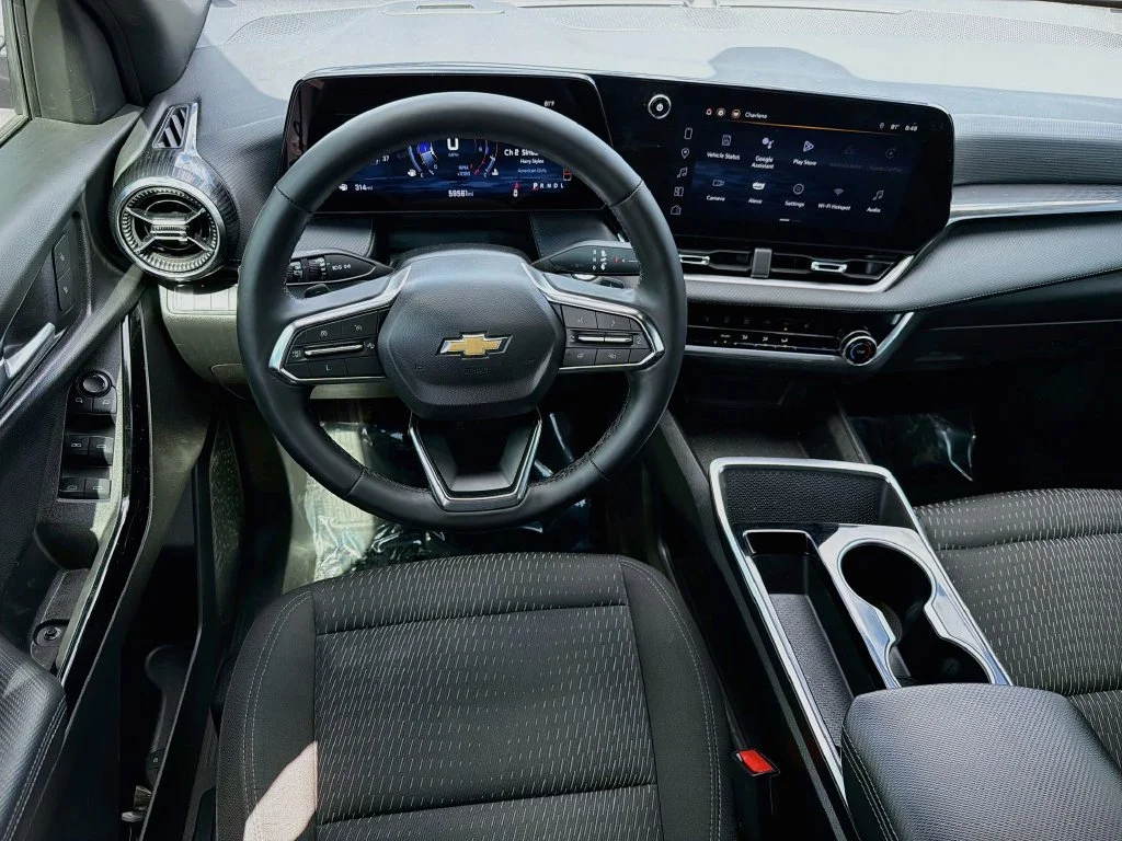 Used 2025 Gray Chevrolet LT image 16