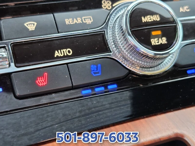 Used 2020 White LINCOLN RESERVE 4X4 image 25
