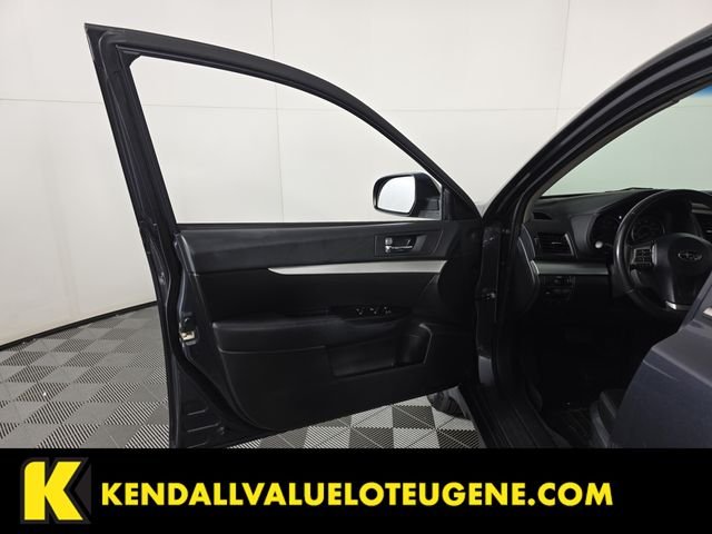 Used 2013 Gray Subaru 2.5i Premium image 20
