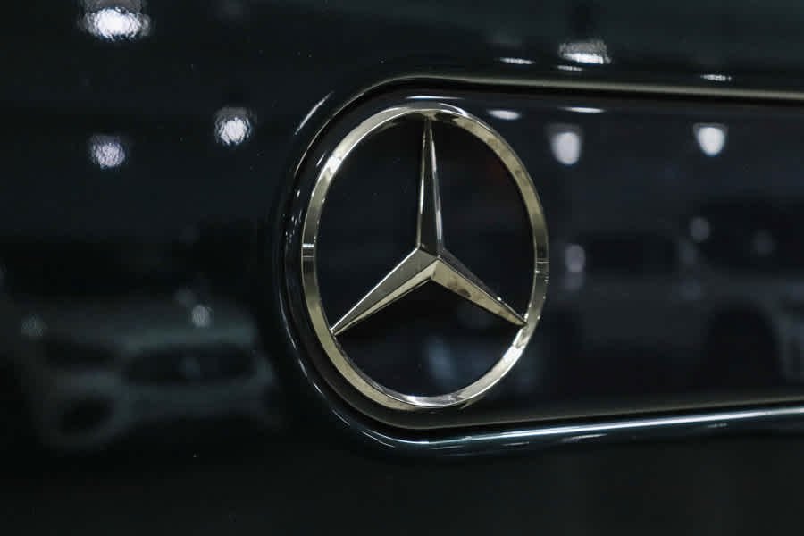 New 2027 Green Mercedes-Benz AMG® G 63 image 10