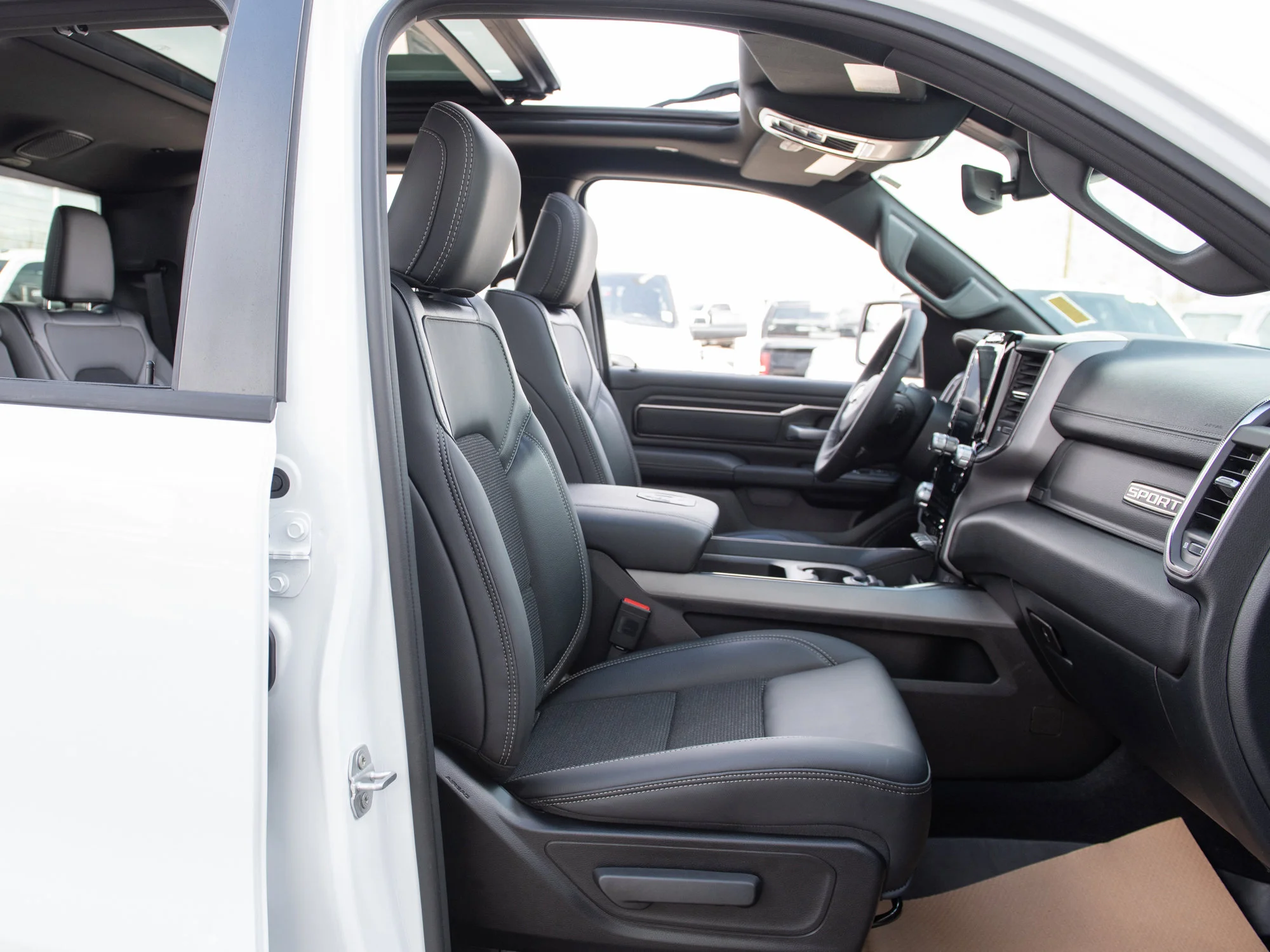Certified Used 2026 White RAM Sport * Twin-Turbo | Panoramic Sunroof | Apple CarPlay | Lift Kit | Bedliner | 360 Camera | Nav image 20