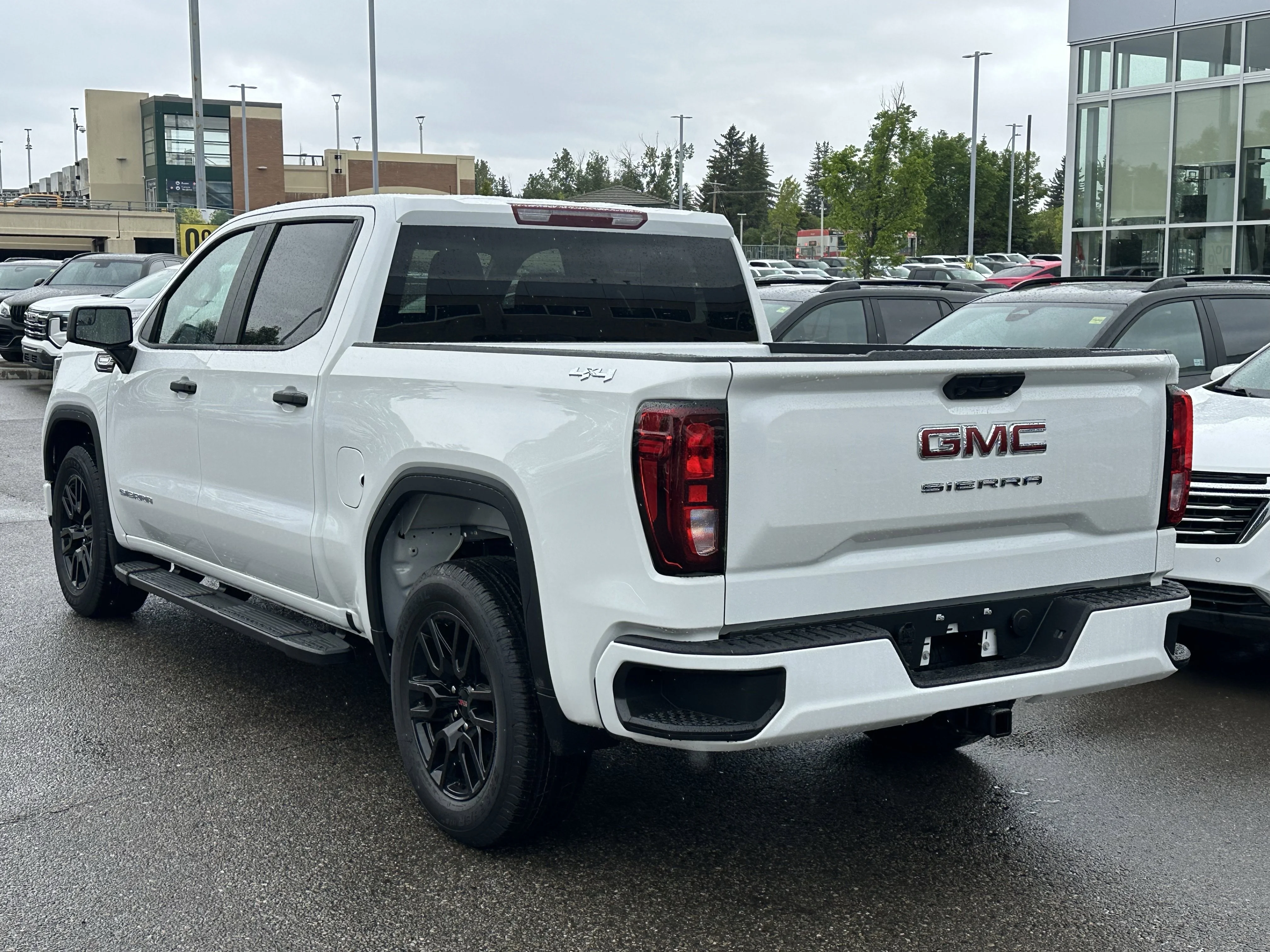 New 2026 Summit White GMC Pro image 4