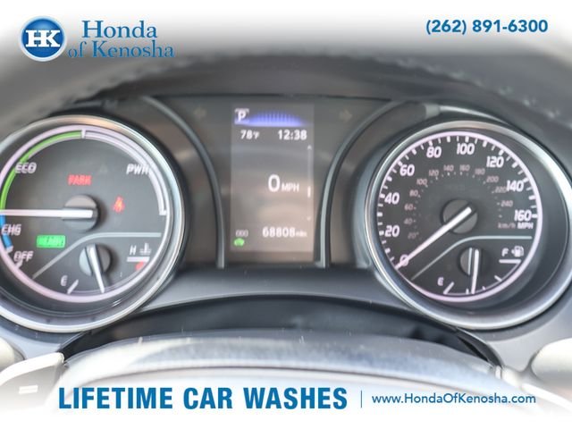 Used 2024 Ice Toyota SE image 14