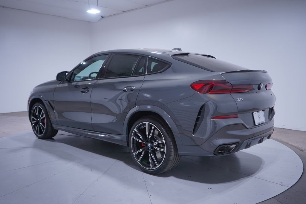 New 2027 Gray Metallic BMW M60i image 3