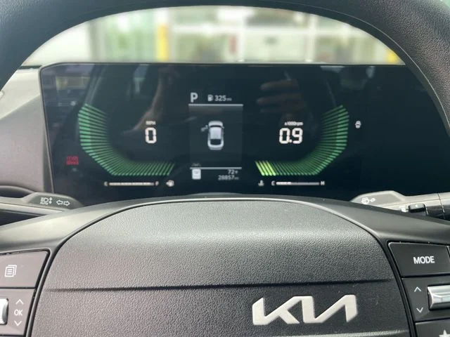 2025 Kia K4 LXS - Photo 20