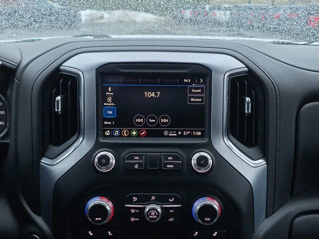 2021 GMC Sierra 1500 SLT - Photo 21