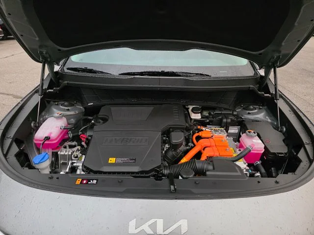 New 2026 Steel Gray Kia LX image 12
