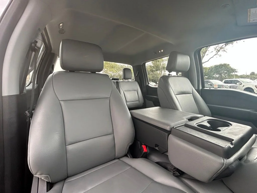 Used 2025 Oxford White Ford XL image 29