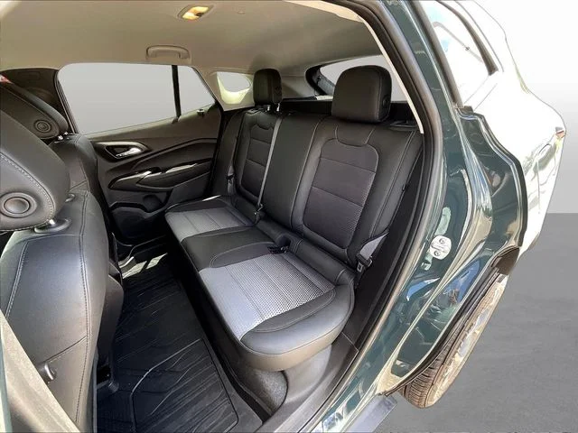 Used 2025 Gray Chevrolet LT image 23