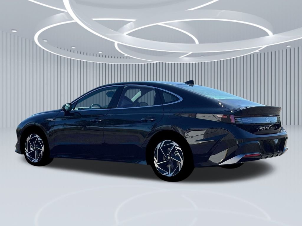 New 2026 Black Hyundai SEL Sport image 23