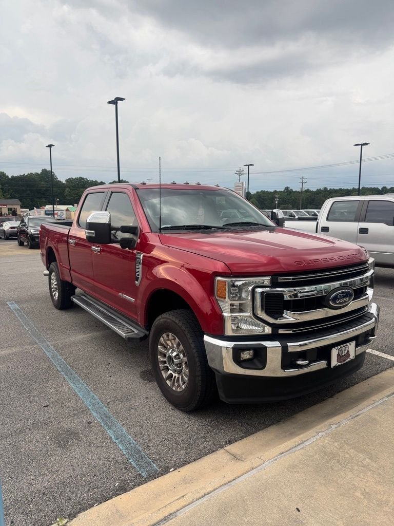 Used 2021 Red Ford XLT image 2