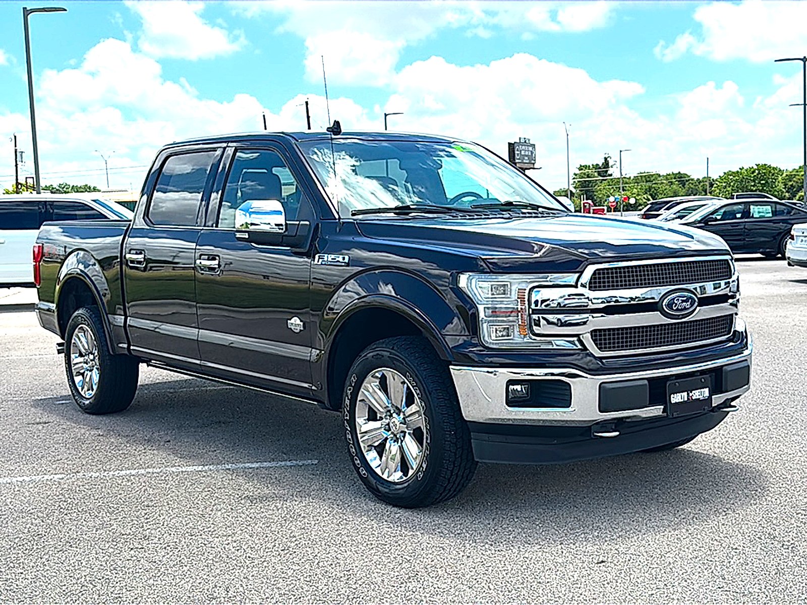 Used 2018 Guard Metallic Ford King Ranch image 10