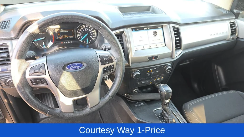 Used 2019 Gray Ford XLT image 12