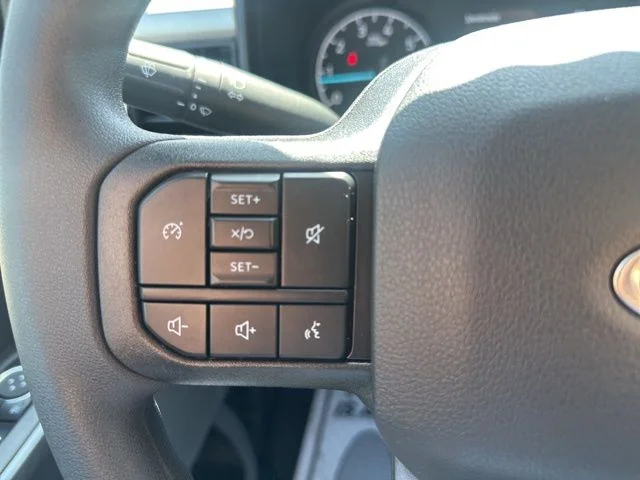 2025 Ford F-350 Super Duty XLT - Photo 27