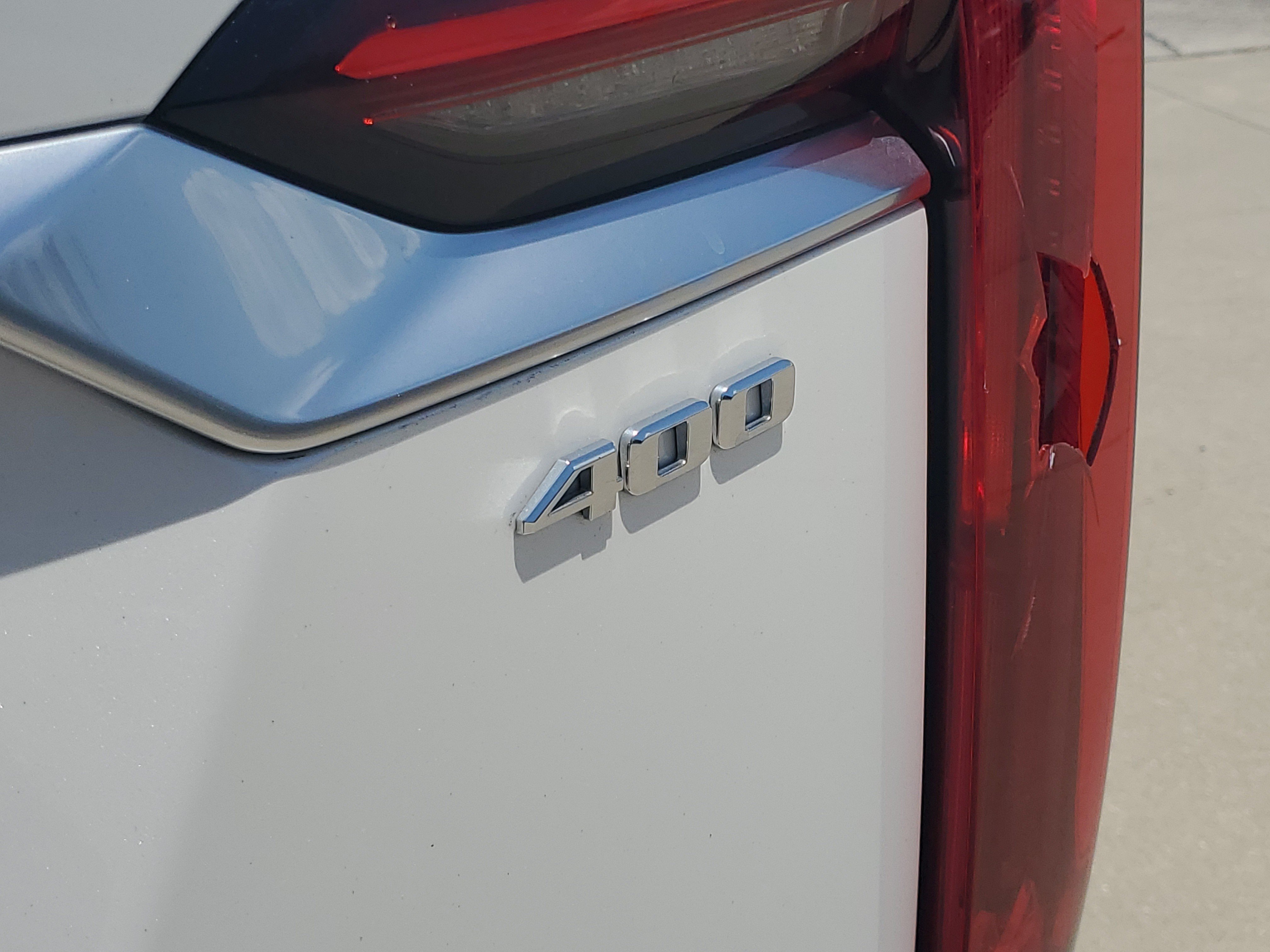 Used 2024 Crystal White Tricoat Cadillac FWD Premium Luxury image 12