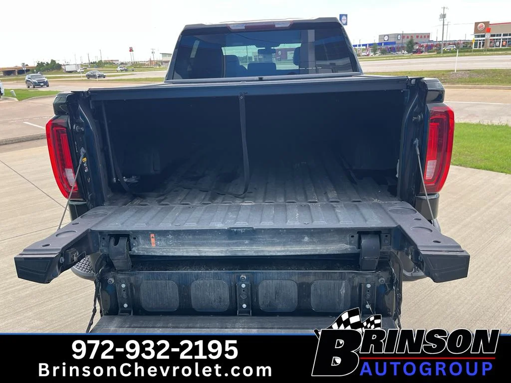 Used 2021 ONYX BLACK GMC AT4 image 10