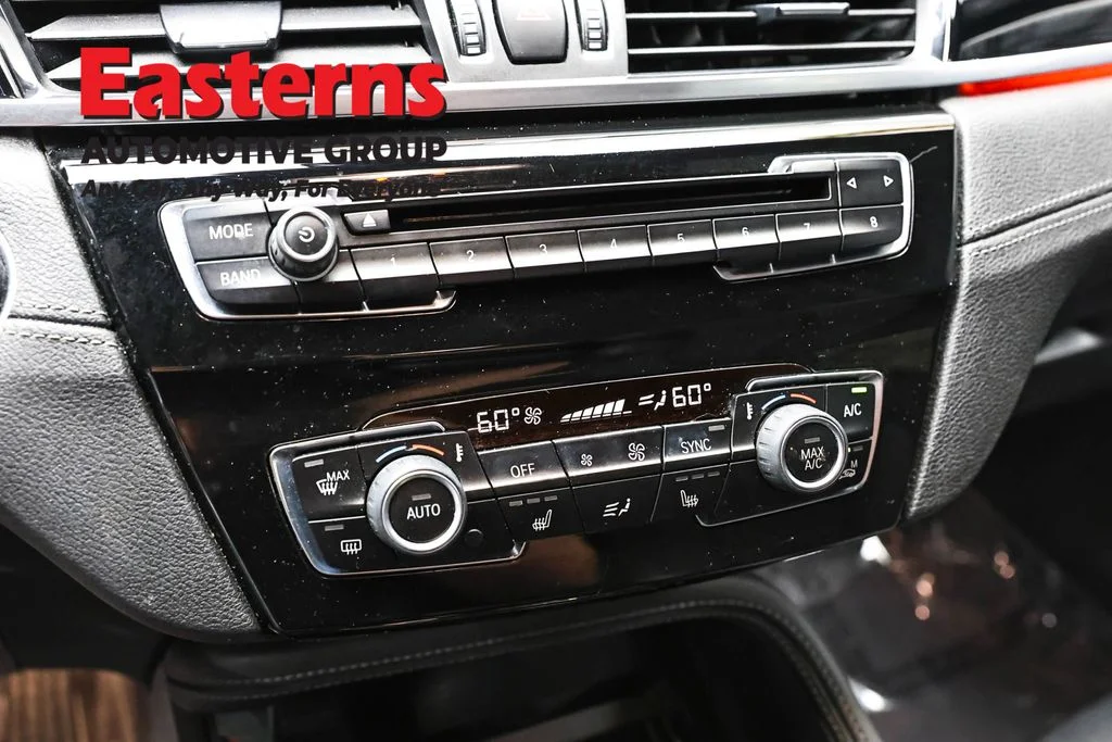 Used 2018 Black BMW xDrive28i image 19