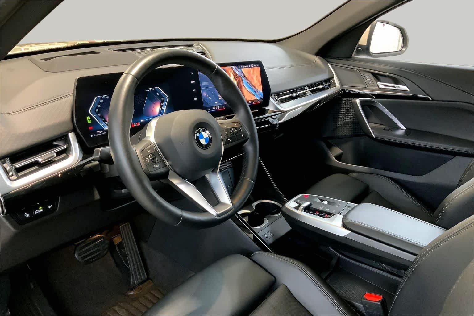 Used 2026 Dune Grey Metallic BMW xDrive28i image 17