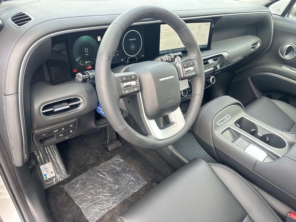 New 2026 Silver Hyundai Limited AWD image 2