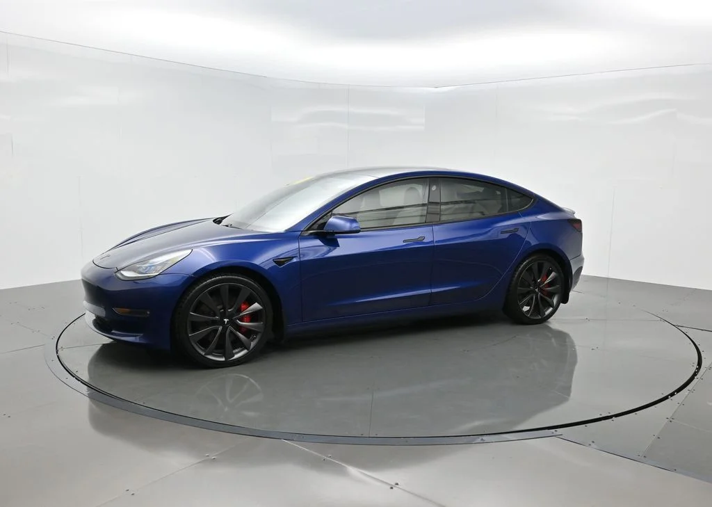Used 2020 Tesla Model 3 Base with VIN 5YJ3E1EC1LF669665 for sale in Naperville, IL
