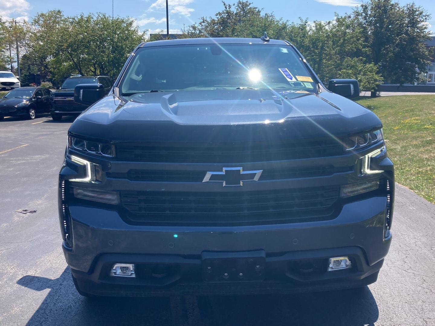 Used 2022 Shadow Gray Metallic Chevrolet RST image 2
