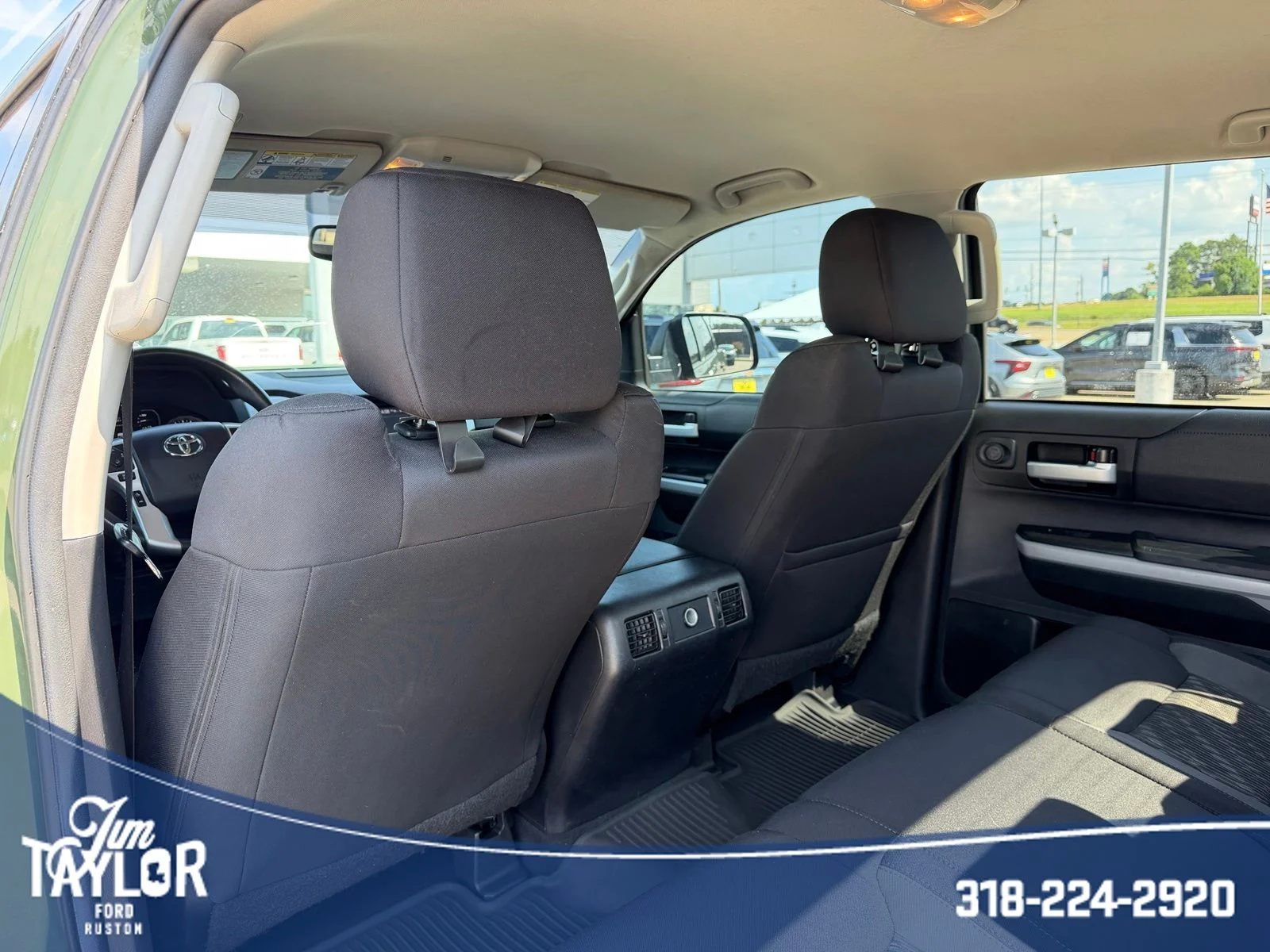 Used 2021 Green Toyota SR5 image 11