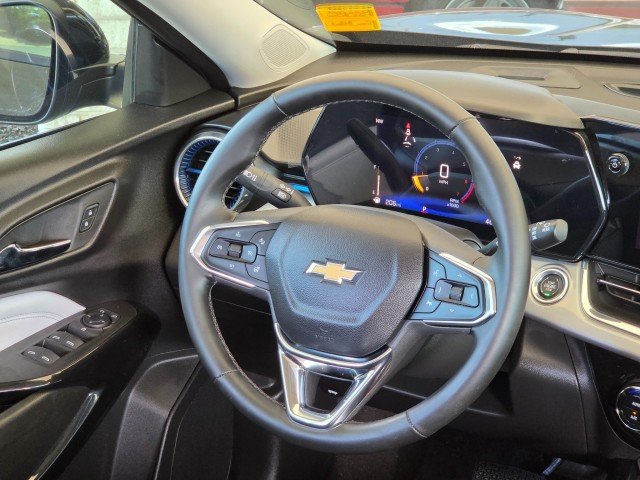 Used 2026 Mosaic Black Metallic Chevrolet LT image 18