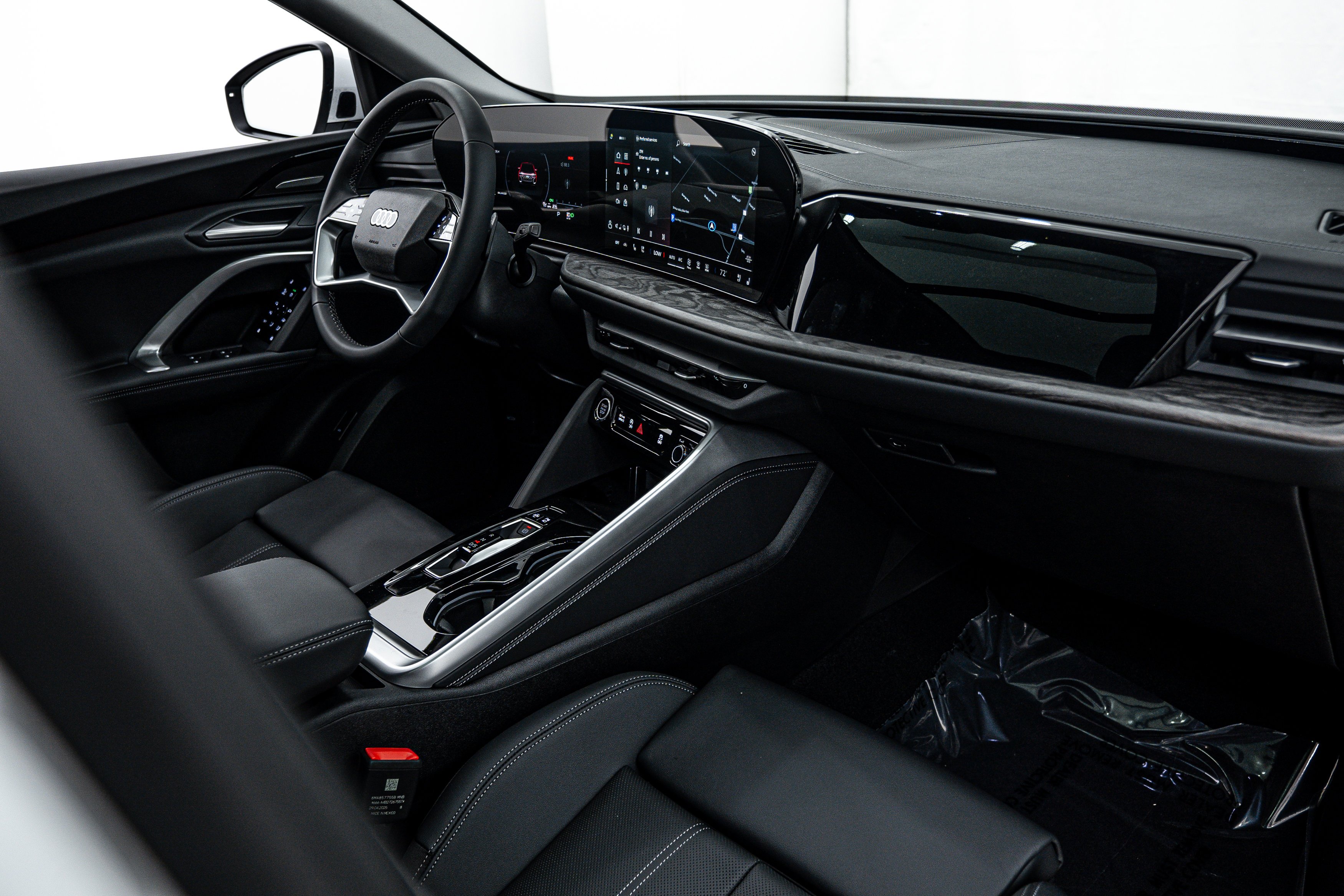 2025 Audi Q5 Premium Plus - Photo 12