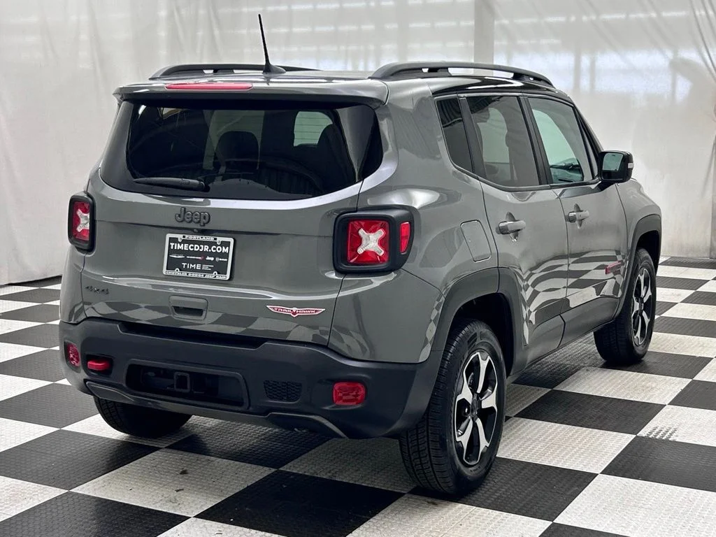 Used 2022 Gray Jeep Trailhawk image 7