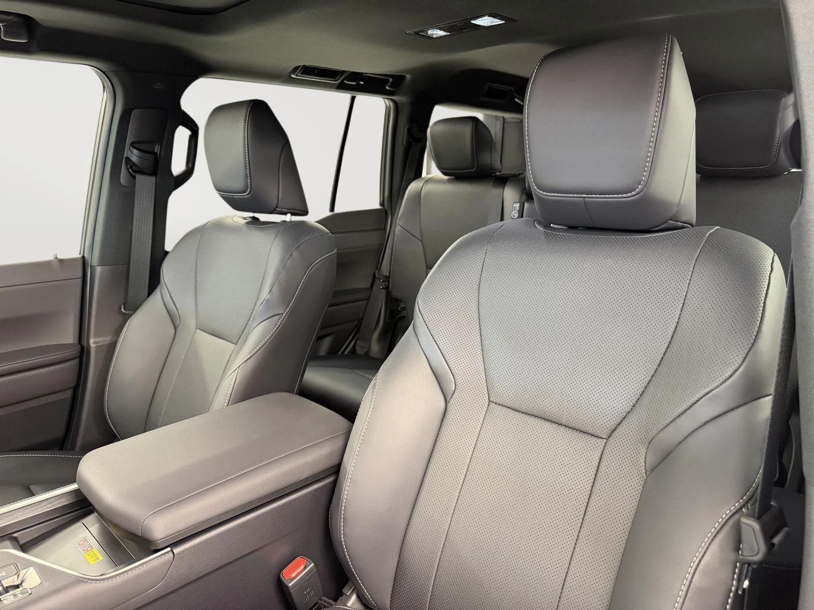 Certified Used 2025 Nebula Gray Pearl Lexus GX 550 Premium+ image 2