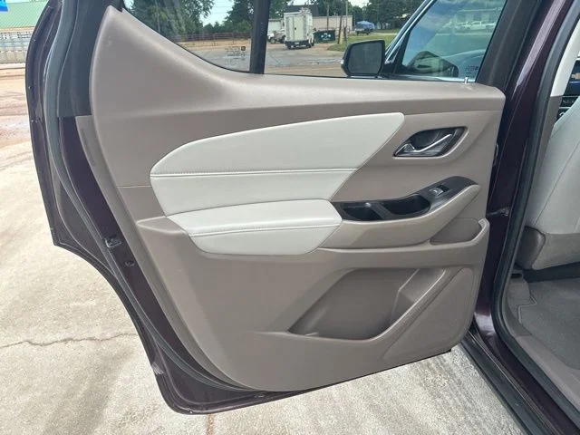 Used 2019 Black Chevrolet LT image 13