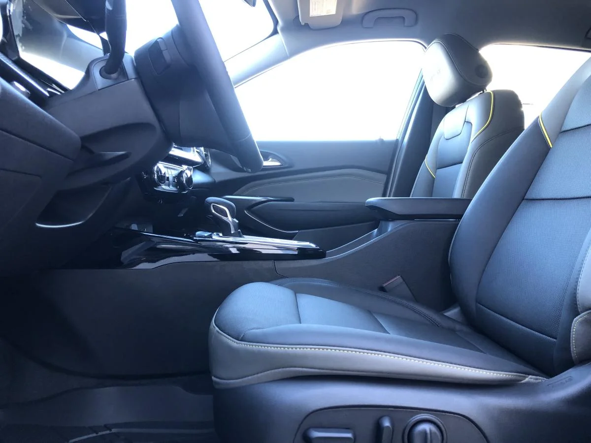 New 2026 Black Chevrolet FWD 4dr ACTIV image 10