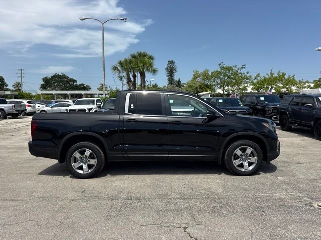 Used 2025 Black Honda RTL image 2