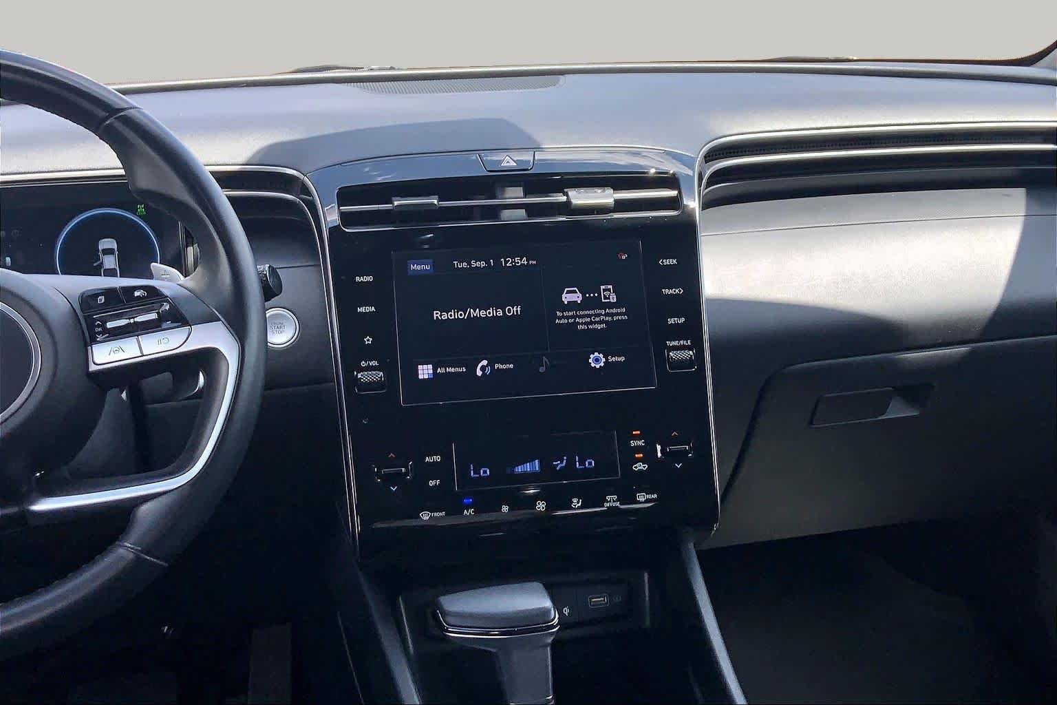 Pre-Owned 2022 Hyundai Santa Cruz SEL Premium