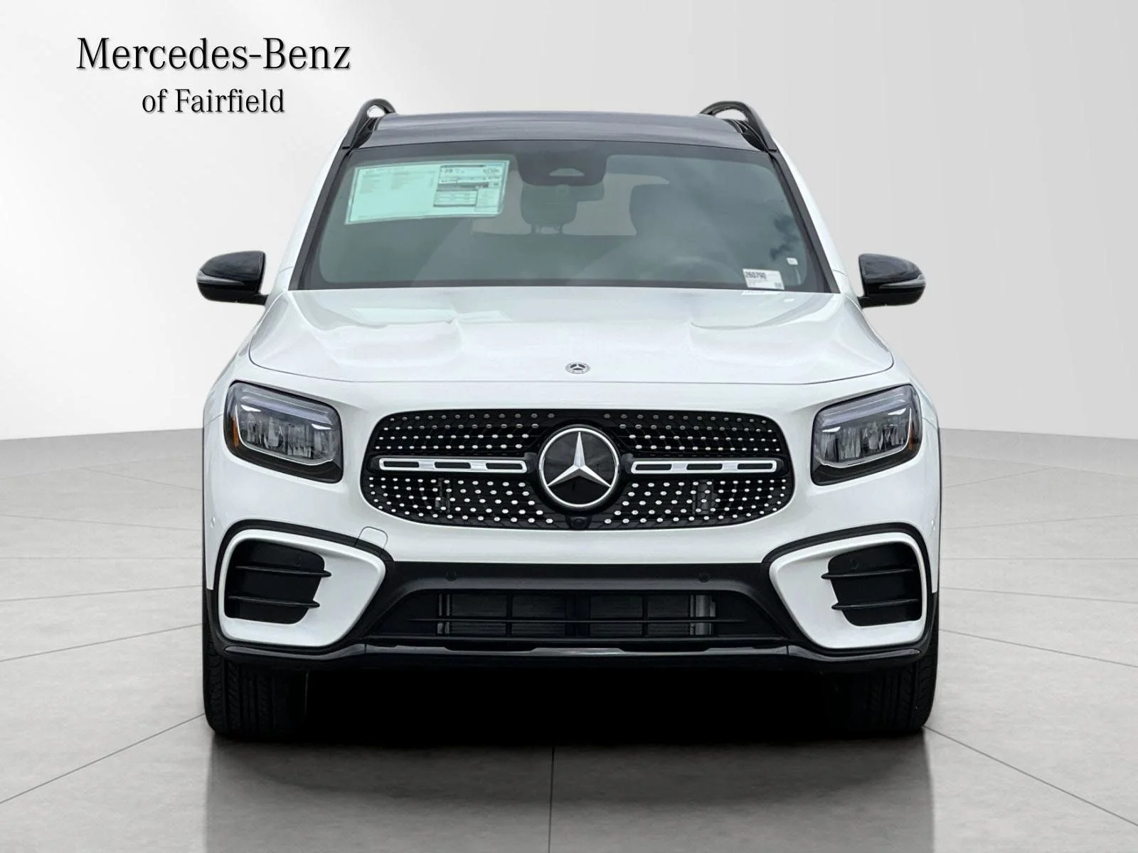 New 2026 White Mercedes-Benz GLB 250 image 10