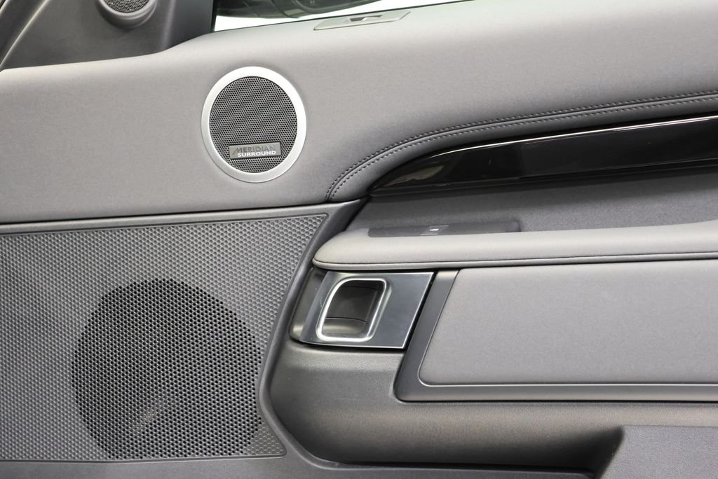 2025 Land Rover Discovery S - Photo 38
