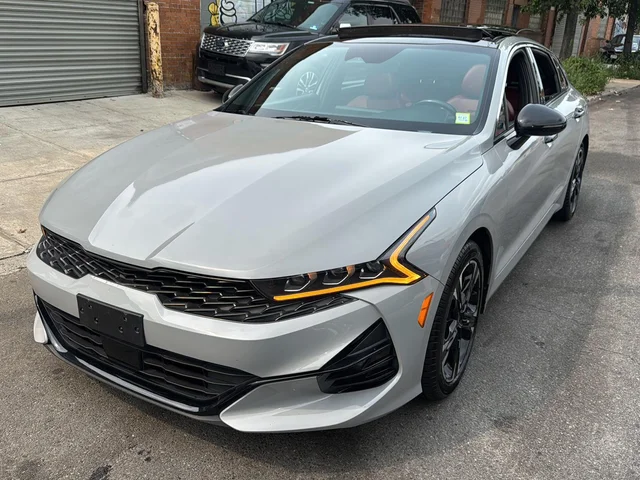 2022 Kia K5 GT-Line