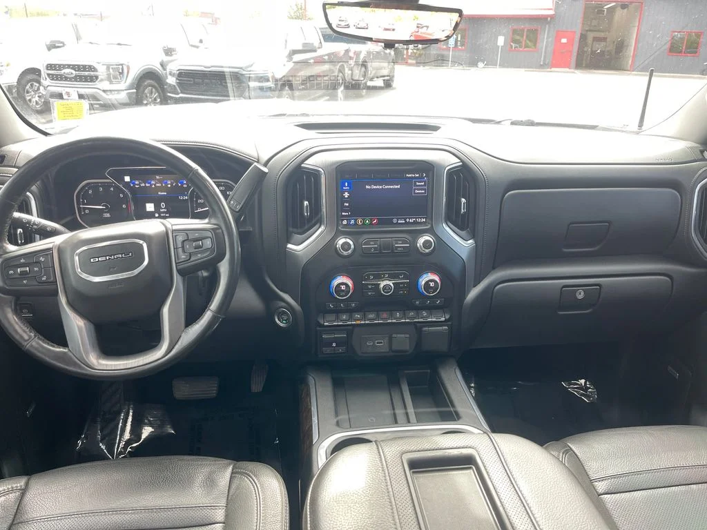 Used 2020 White GMC Denali image 19