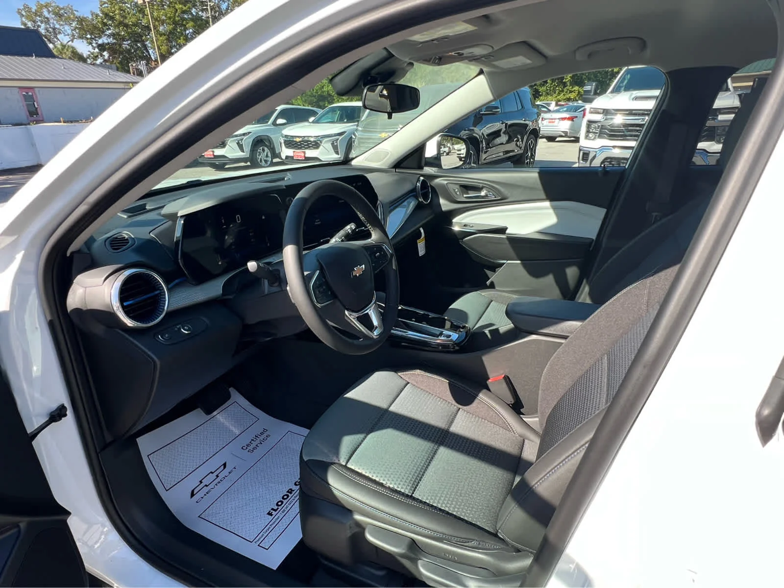 New 2026 Summit White Chevrolet LT image 7