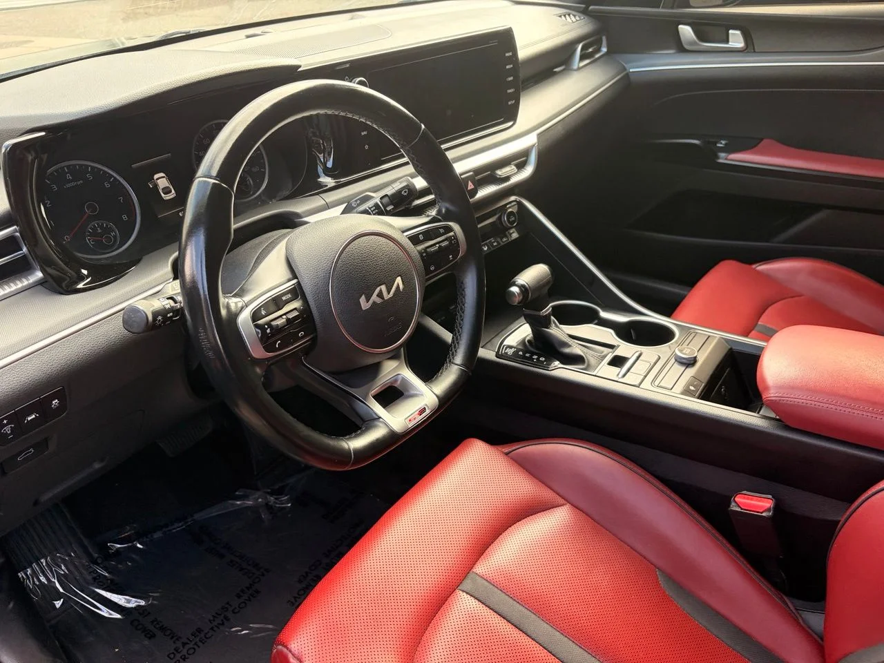 Used 2022 Ebony Black Kia GT-Line image 8