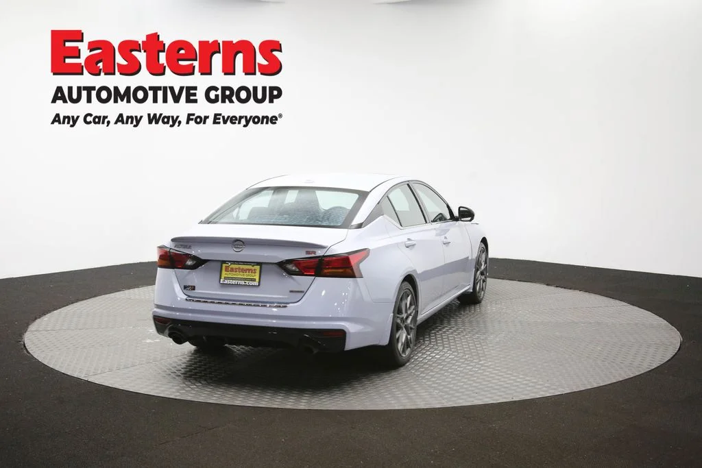 Used 2023 Gray Nissan 2.0 SR image 40