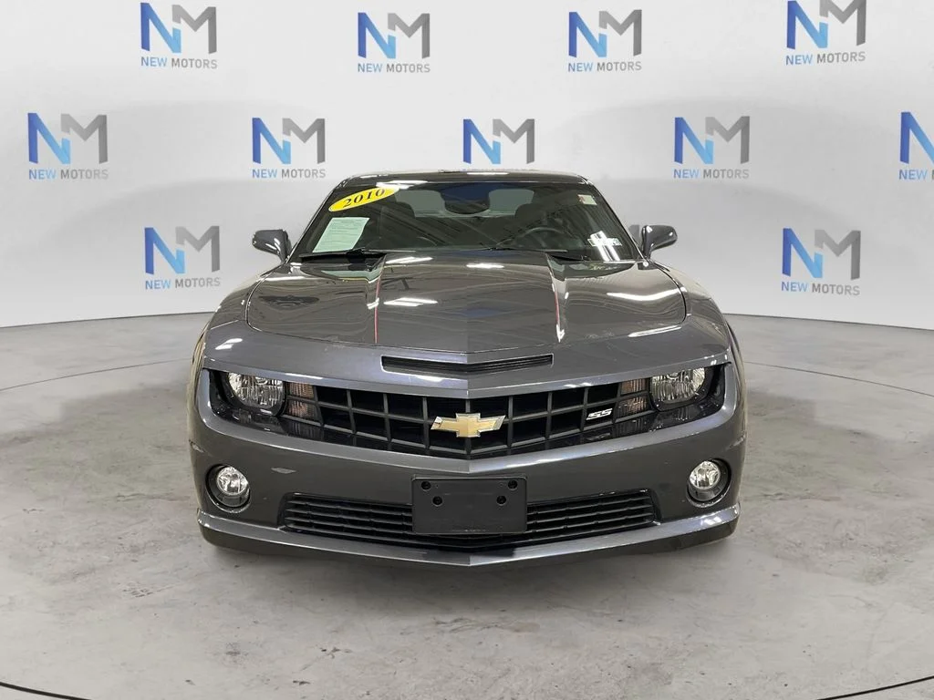 Used 2010 Cyber Gray Metallic Chevrolet SS image 8